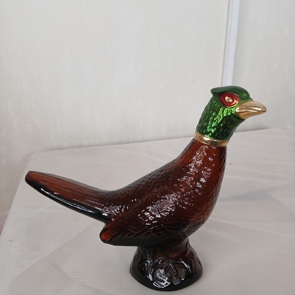 Vintage 1970's Avon Oland Aftershave Glass Pheasant Decanter..Great Condition